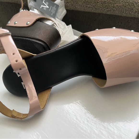 Versace 1969 Doralice Platform Sandals - Picture 5 of 14